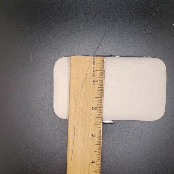 Travel size Nail and grooming kit case nail clippers - Picture 7 of 7